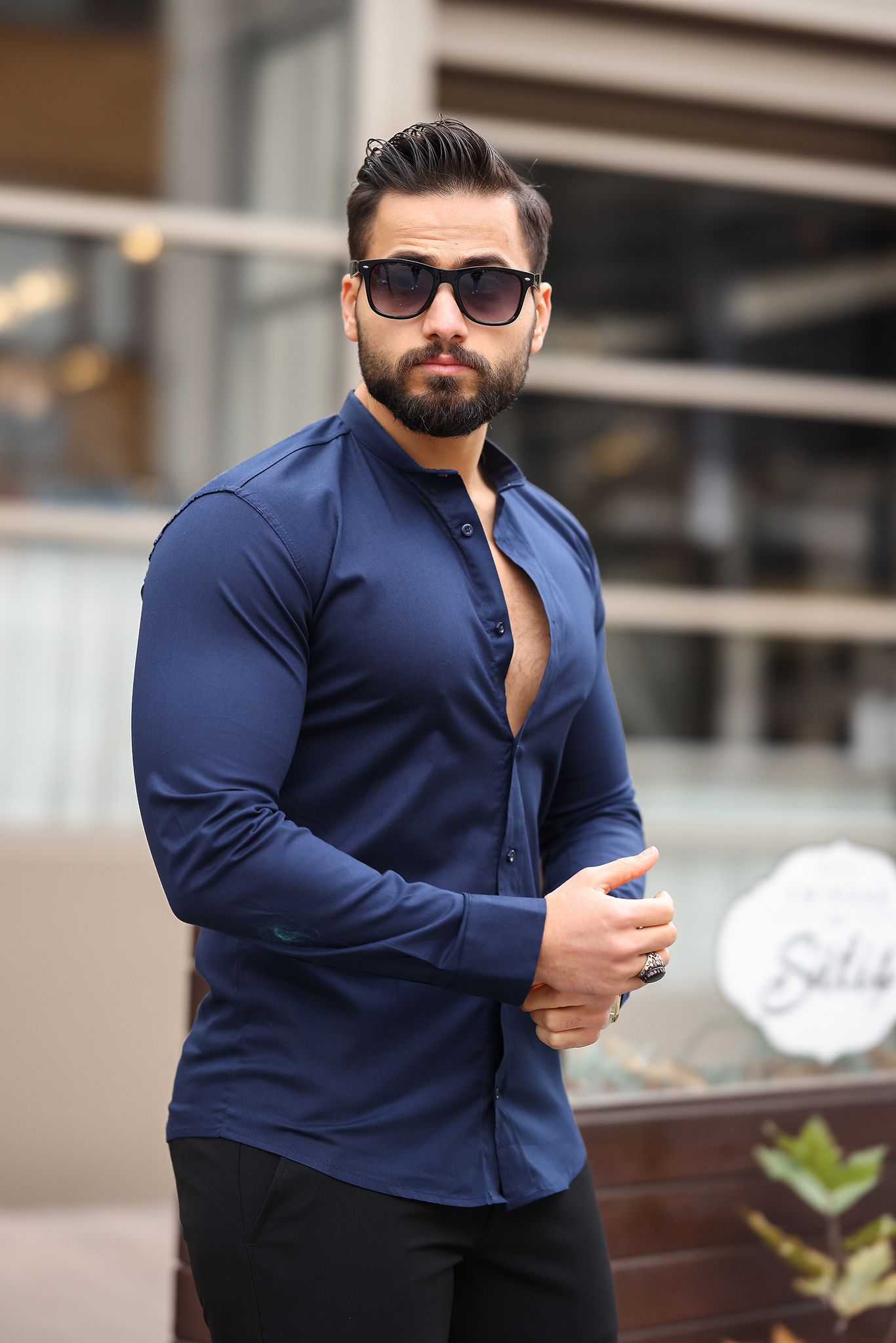 Lacivert Slim Fit Hakim Yaka Uzun Kollu Erkek Gömlek